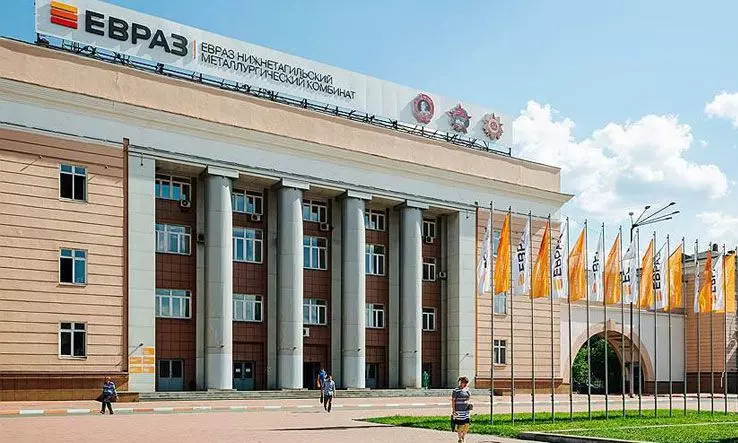 Сделаем железно: учебные верстаки для ДПО «Евраз-Сибирь» за 2 недели до Нового года (г. Нижний Тагил)