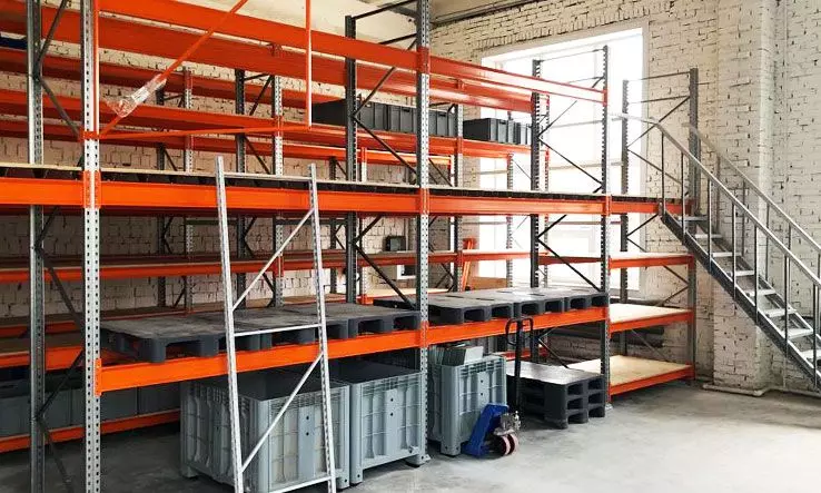 Каждый сантиметр на счету: делаем компактный, но вместительный стеллаж для «НИПИГОРМАШ» (г. Екатеринбург)