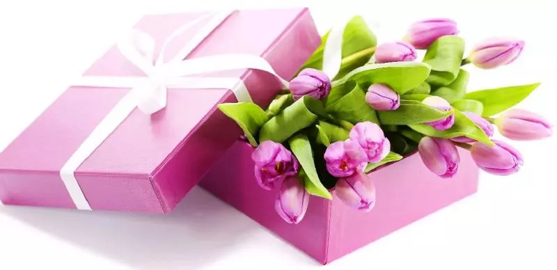 С 8 марта, дорогие женщины!