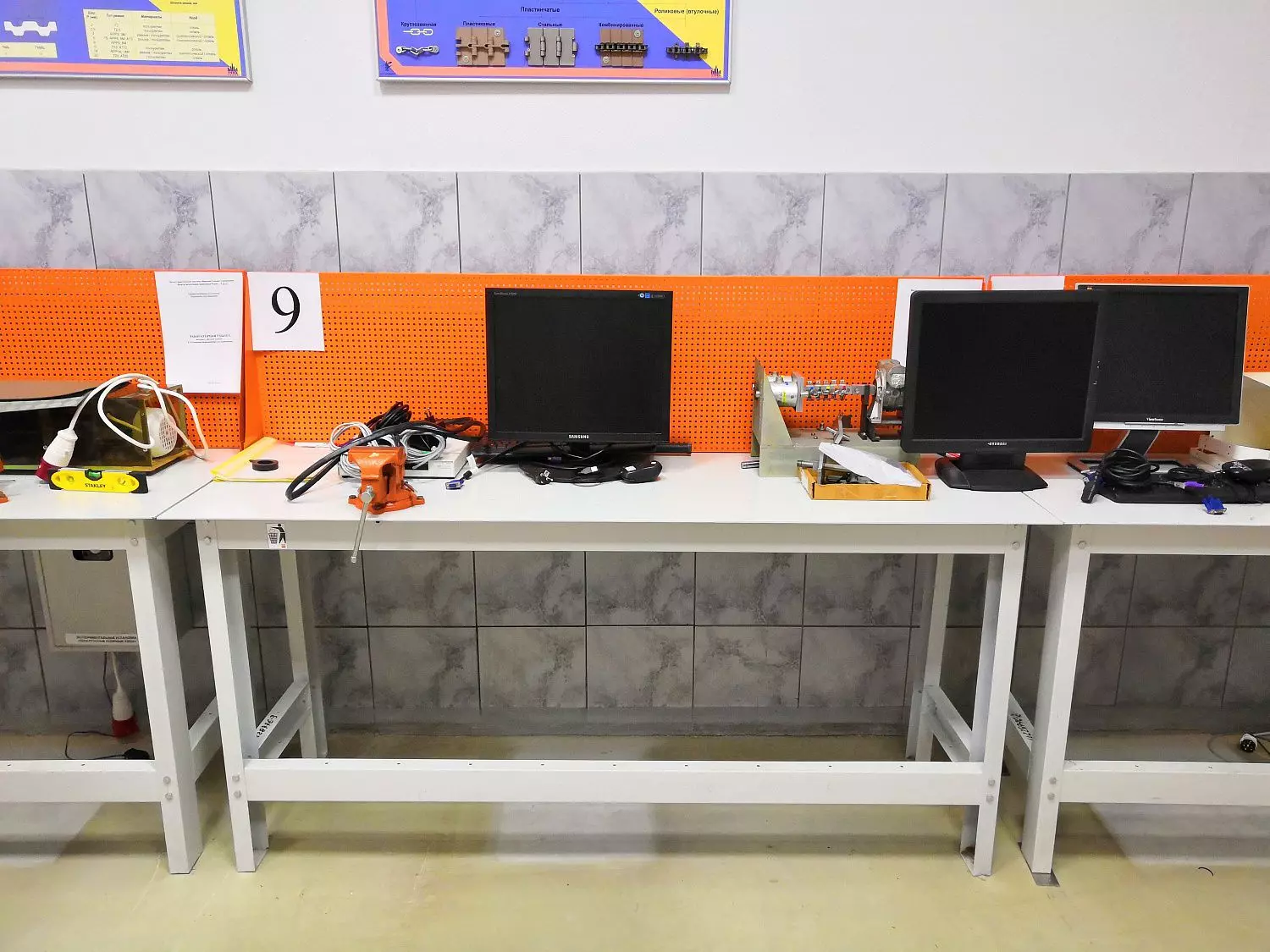 Сделаем железно: учебные верстаки для ДПО «Евраз-Сибирь» за 2 недели до Нового года (г. Нижний Тагил)